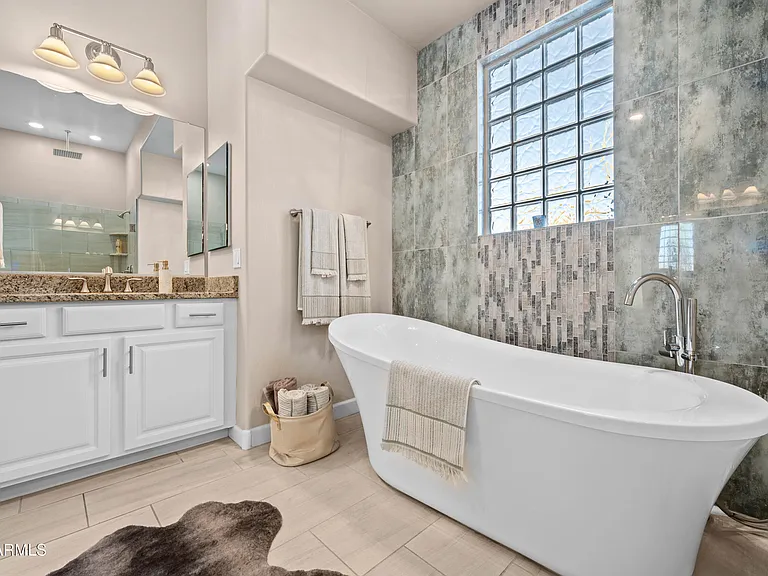 6237 E Bramble Berry Ln — Photo 24