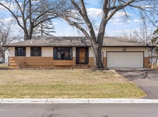 307 Territorial Rd NE, Blaine, MN 55434