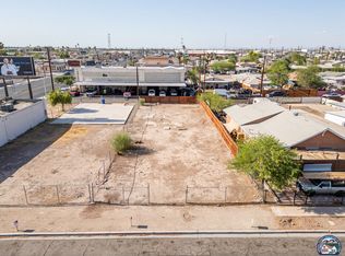 376 W Hamilton Ave, El Centro, CA 92243