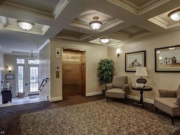 3rd image of 4209 Enclave Cir #4209