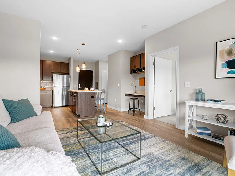 Overlook - 1 Bed / 1 Bath - 726 Sq.Ft.