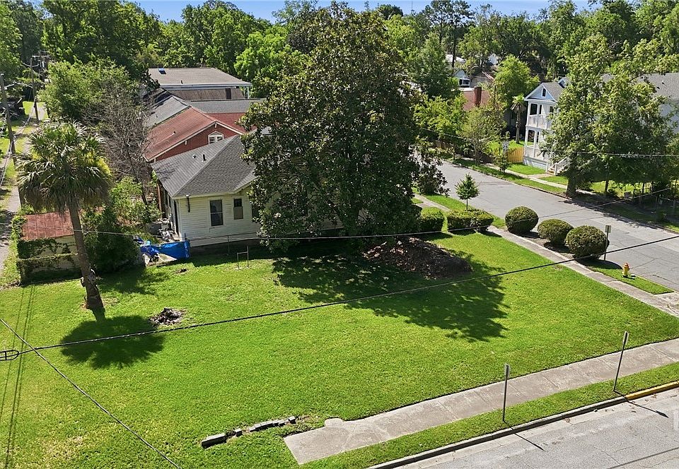 1st image of 702 E 36th Street