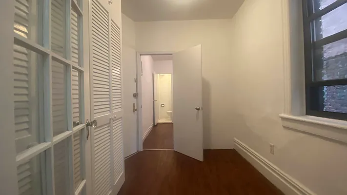 Rented by Ethan Blinder, LREB | media 4