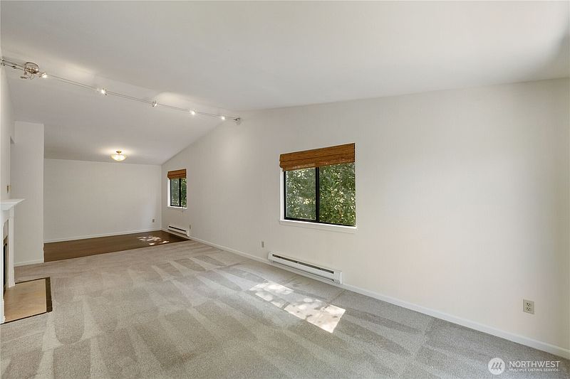 3rd image of 13235 12th Avenue SW #733