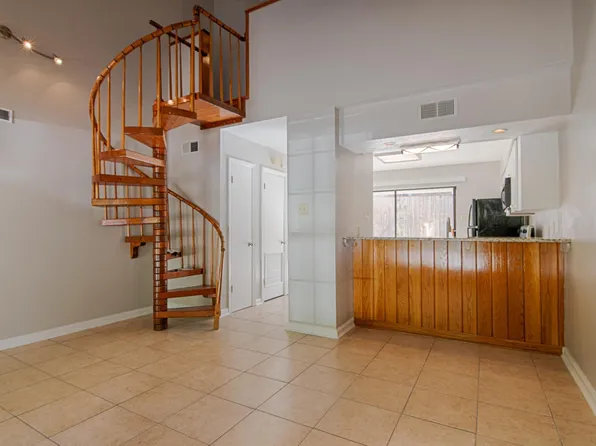 10514 N Oak Hills Pkwy APT B, Baton Rouge, LA 70810