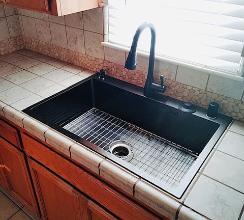 3rd image of 7581 Twin Oaks Ave