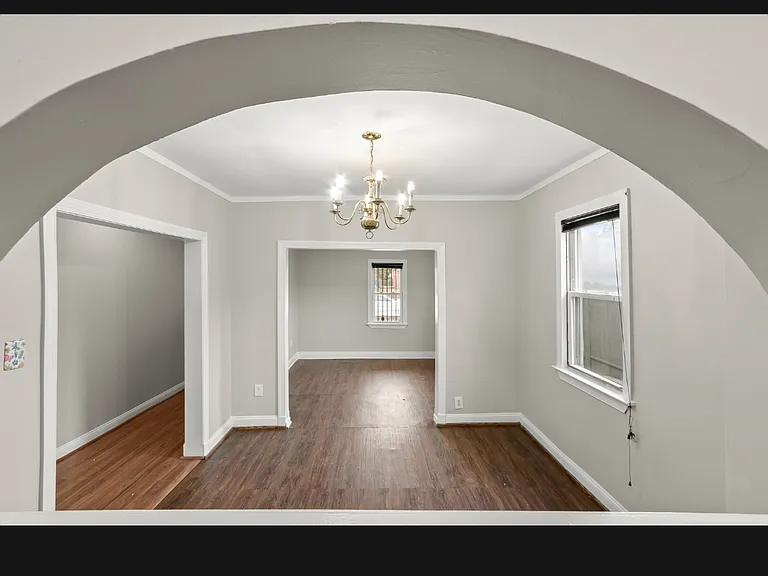 805 Eastern Ave — Photo 48