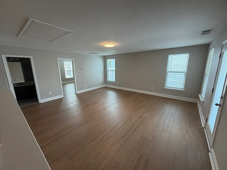 1168 Amelia Park Dr — Photo 14