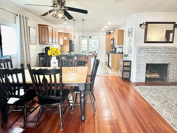 5th image of 64 Everson Rd #1