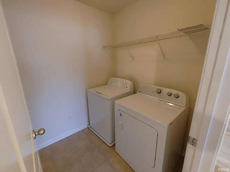 115 Glenview Ln — Photo 22