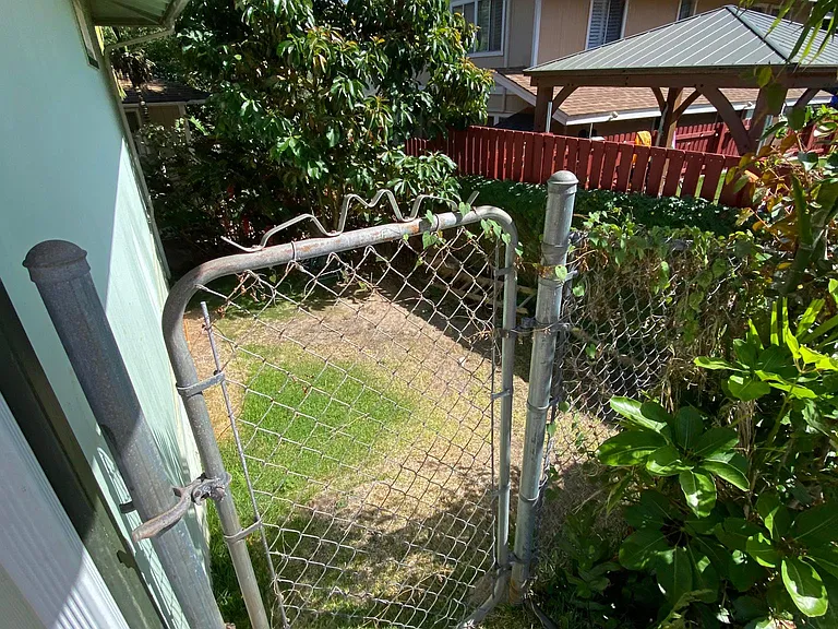 1136 Makaala St — Photo 5