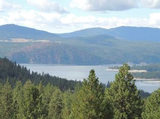 5249 Highway 25 S, Hunters, WA 99137