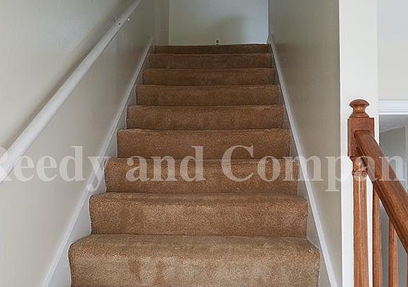 3rd image of 5692 Hinton Pl