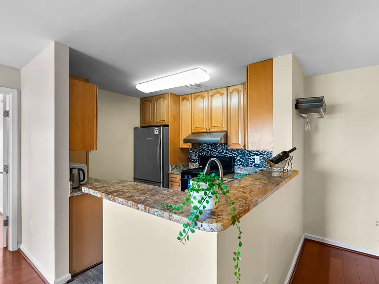 13304 Kilmarnock Way #A — Photo 7