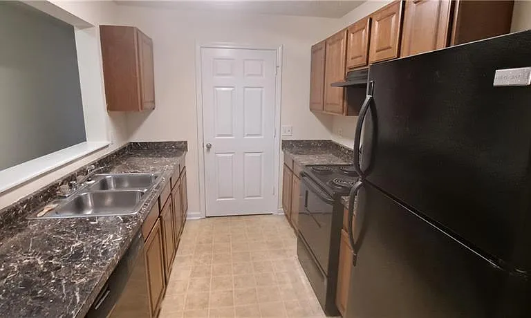 7104 Fairington Ridge Cir — Photo 6