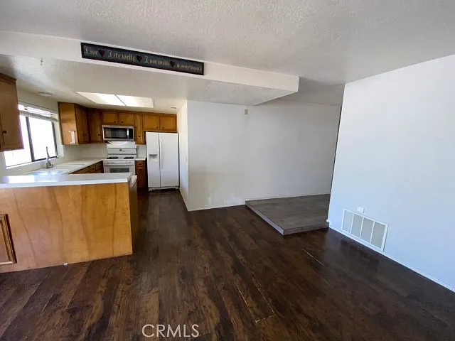 12750 Rolling Ridge Rd — Photo 6