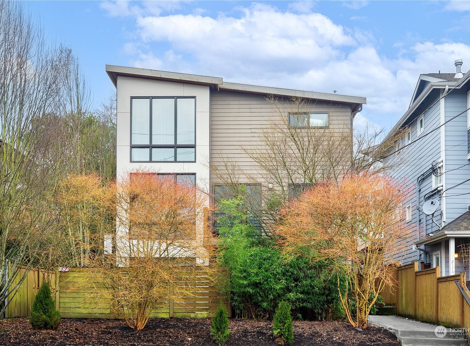 215 24th Ave E UNIT B Seattle WA 98112 MLS 2204557 Zillow   21f0d977e0ea5cfaa0ee021504769658 Cc Ft 1536 