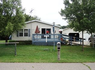 109 Lincoln St, Bowler, WI 54416