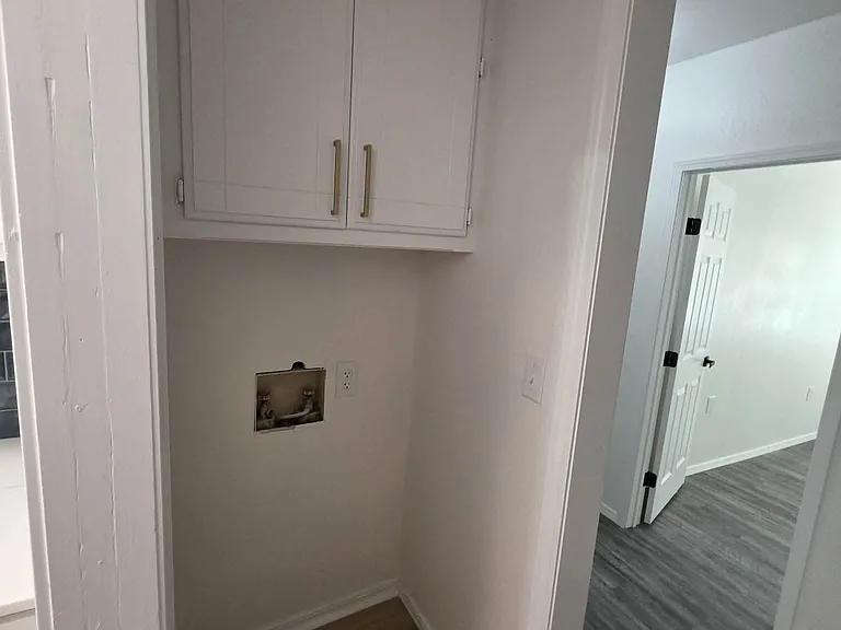 2307 N Lincoln Ave — Photo 24