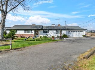10612 6th Ave, Hanford, CA 93230