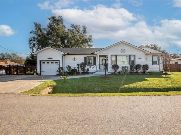 430 Marino Dr, Norco, LA 70079