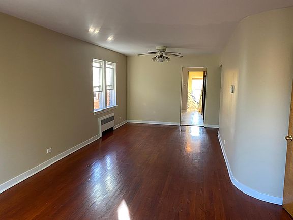 5th image of 1928 Euclid Ave #2