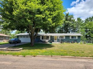 2715 Glen Dr, Merrill, WI 54452