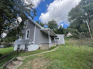 979 Marietta St, Zanesville, OH 43701