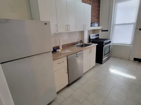 488 7th Street image 1 of 20