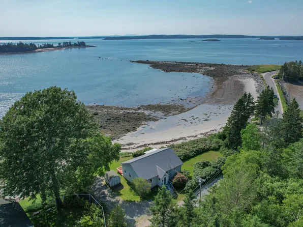 397 Cape Split Road, Addison, ME 04606