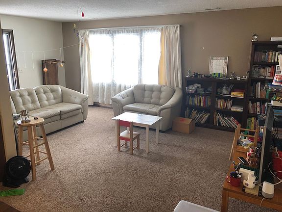 2nd image of 3745 Wildbriar Ln