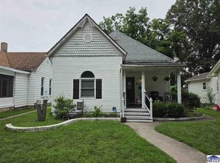 2415 Garfield Ave, Terre Haute, IN 47804