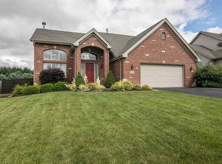 6566 Deer Isle Dr, Cherry Valley, IL 61016