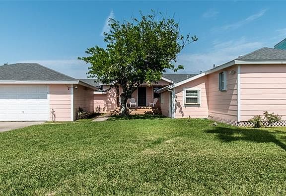 2nd image of 437 Lantana Dr