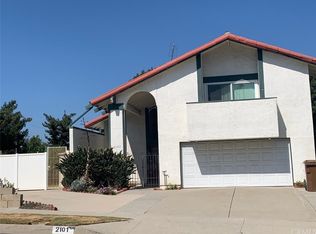 2101 Rosalia Dr, Fullerton, CA 92835