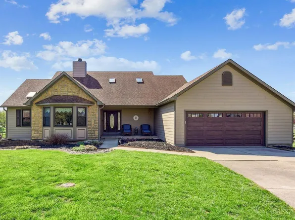 8302 Shady Well Ct, West Chester, OH 45069