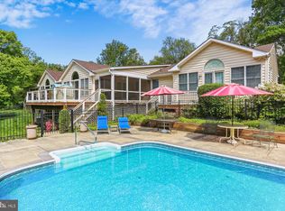 5806 Dimes Rd, Rockville, MD 20855