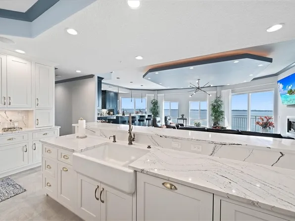 1465 S Harbor City Blvd #1002, Melbourne, FL 32901