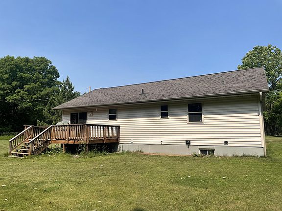 4th image of 83045 Blueberry Rd
