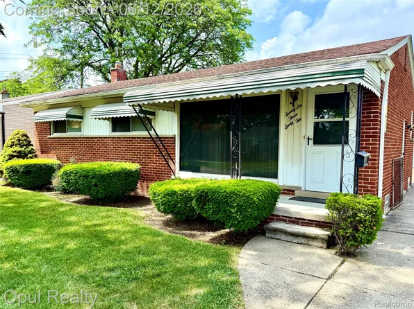 26362 Margareta, Redford, MI 48240