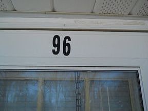 5th image of 96 Walnut Dr