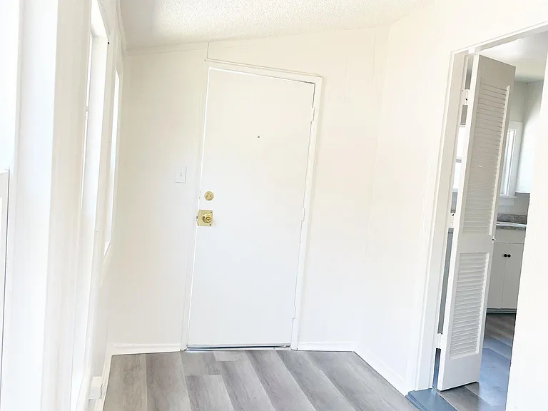 440 W 23rd St #1/2 — Photo 12