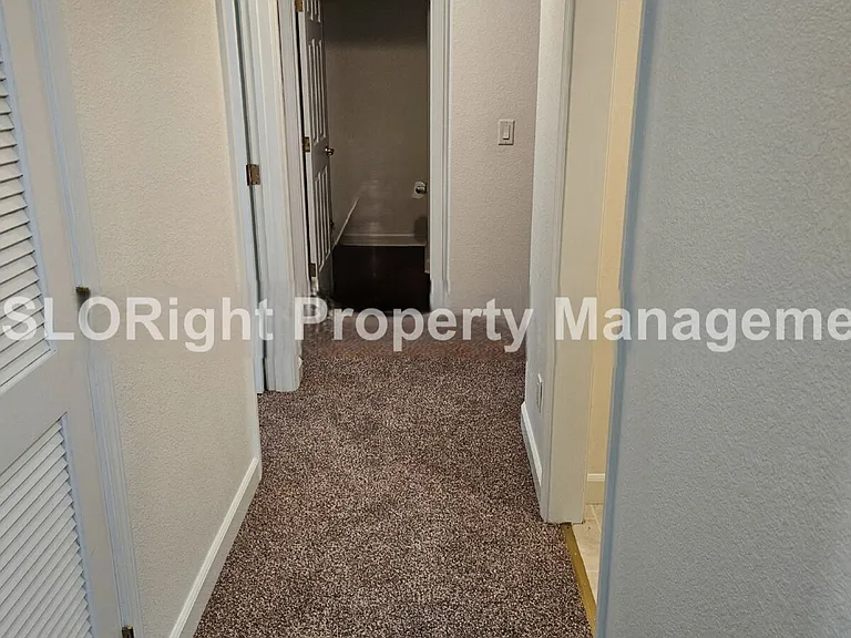 15 Corrietta Ct — Photo 6