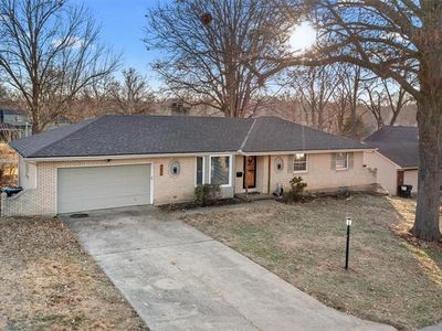 11213 E 61st St, Raytown, MO, 64133
