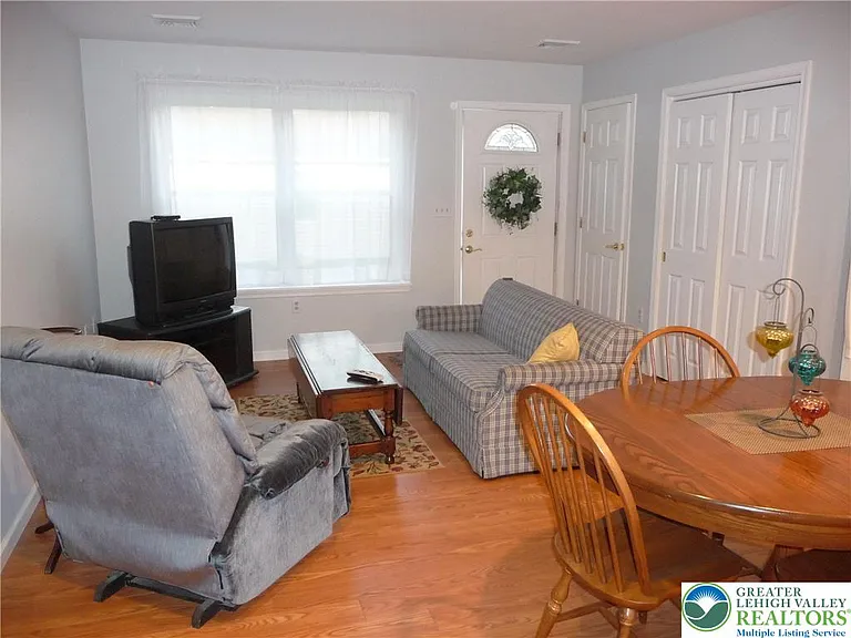 4705 Pheasant Run Ct #1 — Photo 11