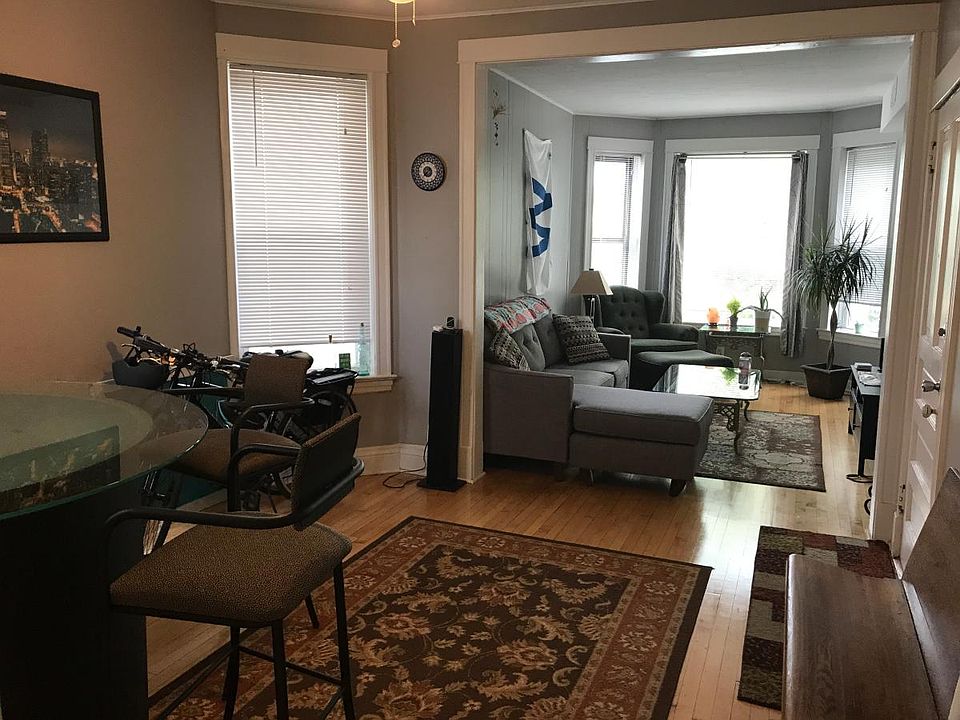 1st image of 1832 N Central Park Ave APT 2