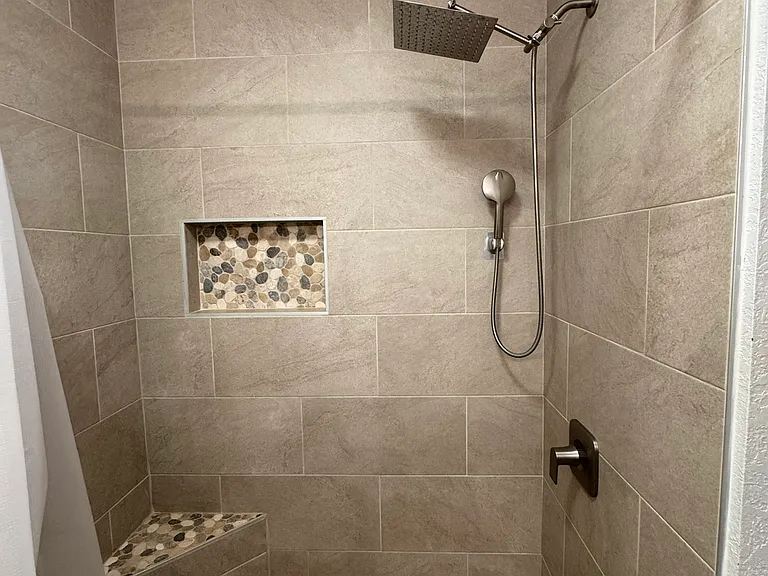 1464 Riverfront Dr — Photo 26