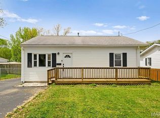 403 S 6th St, Caseyville, IL 62232