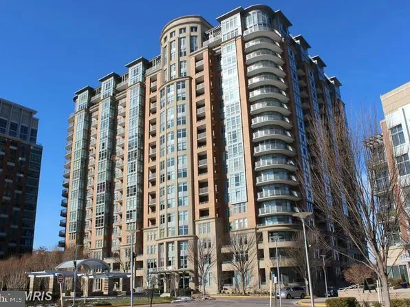 8220 Crestwood Heights Dr APT 1417, Mc Lean, VA 22102
