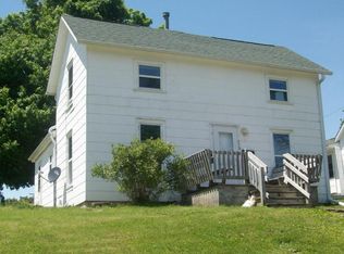 711 Center St #713, Grinnell, IA 50112